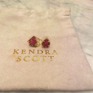 Beautiful pink Kendra Scott earrings.